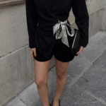 قميص مع ربطة