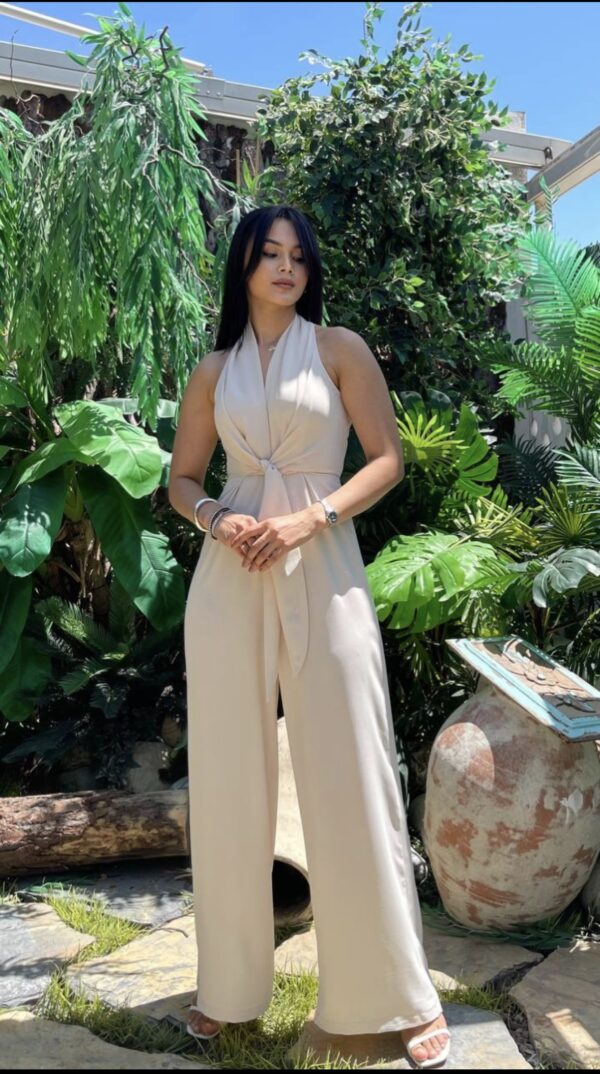 أفرهول باللون البيج