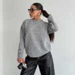 بليزر مع زمة وأزرار عند الخصر باللون البني (copy)