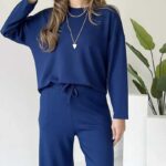 بليزر مع زمة وأزرار عند الخصر باللون البني (copy)