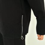 بليزر مع زمة وأزرار عند الخصر باللون البني (copy)