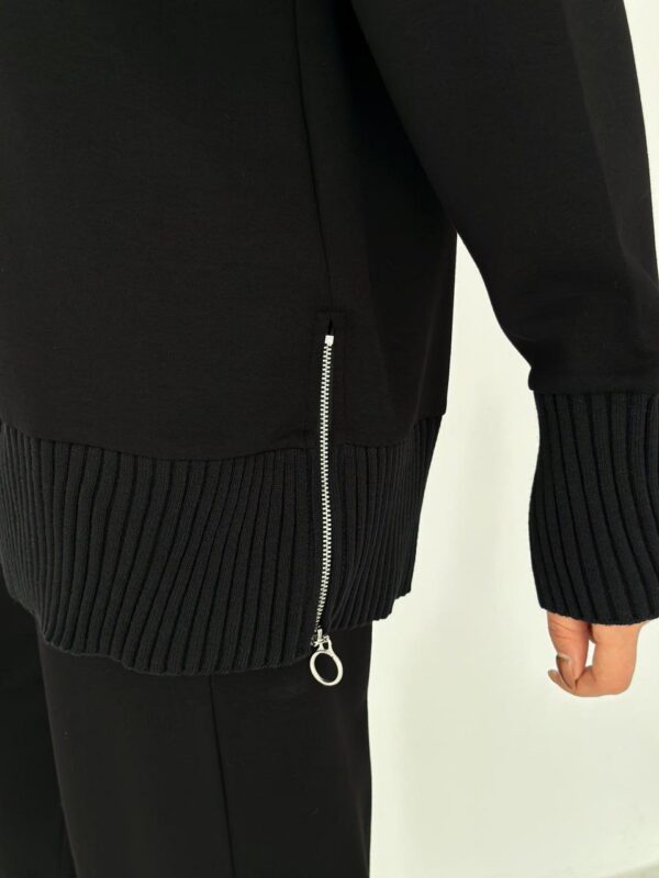 بليزر مع زمة وأزرار عند الخصر باللون البني (copy)