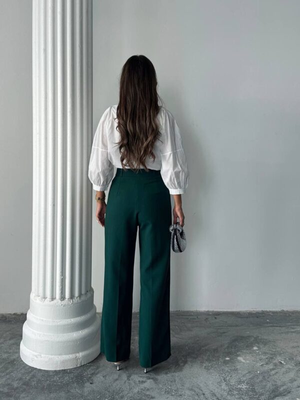 بليزر مع زمة وأزرار عند الخصر باللون البني (copy)