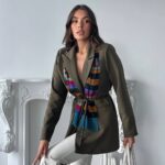 بليزر باللون الزيتي مع رباط على الخصر