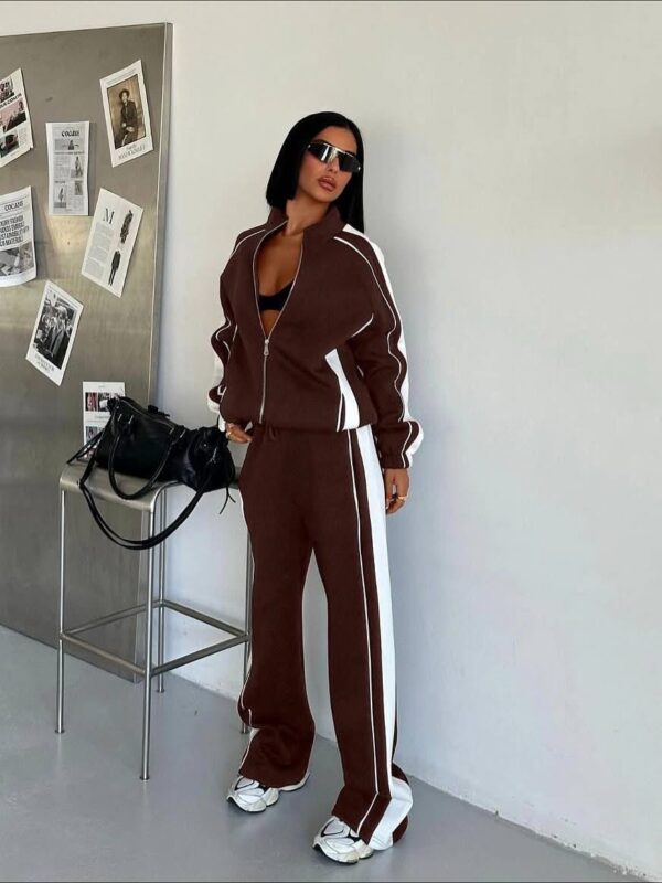 بليزر مع زمة وأزرار عند الخصر باللون البني (copy)