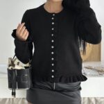 بليزر مع زمة وأزرار عند الخصر باللون البني (copy)