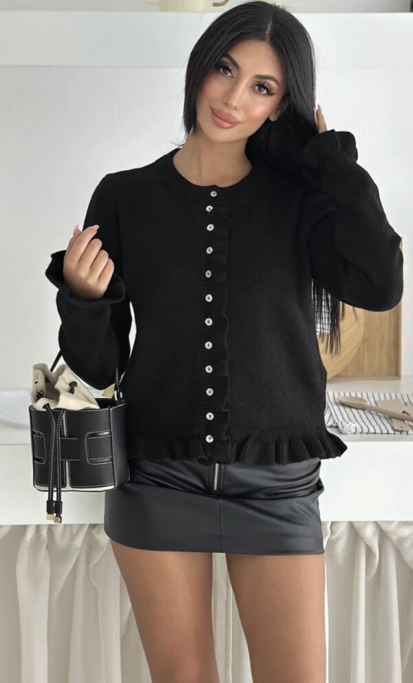 بليزر مع زمة وأزرار عند الخصر باللون البني (copy)