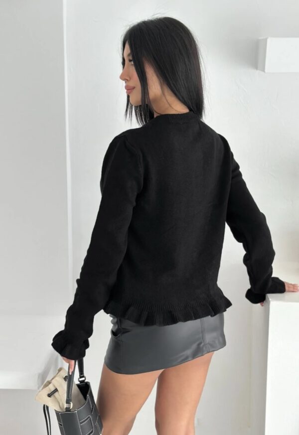 بليزر مع زمة وأزرار عند الخصر باللون البني (copy)