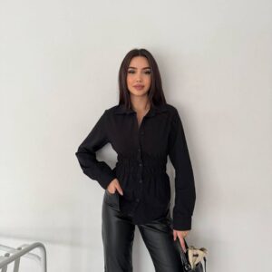 بنطلون قماش باللون البيج قصة زارا