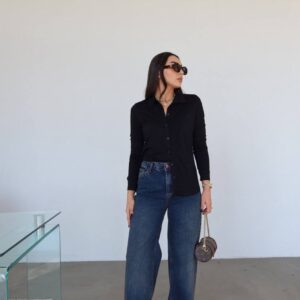 بنطلون قماش باللون البيج قصة زارا